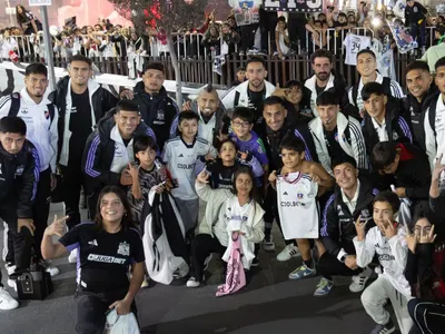 Celebra Almirón: La positiva noticia que entregó Colo-Colo antes de enfrentar a Deportes Iquique