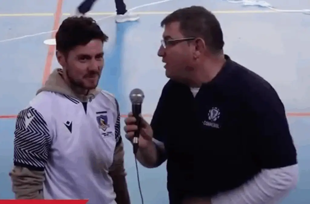 Marcos Rojas se hizo presente en el partido de futsal del Club Social y Deportivo Colo-Colo.