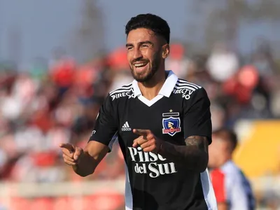 «Multiverso Albo»: Jugador de Colo Colito tiene un gran parecido a Martín Lucero