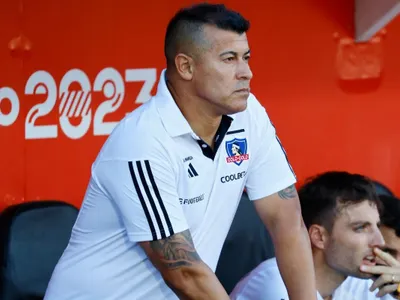 «Nivel europeo»: Jorge Almirón llena de elogios al gran anhelo de Colo-Colo para 2025