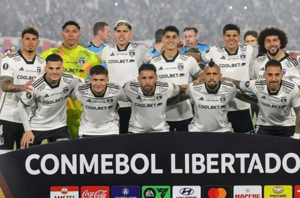 Gustavo Quinteros aplaudió la calidad de refuerzos de Colo-Colo durante 2024.