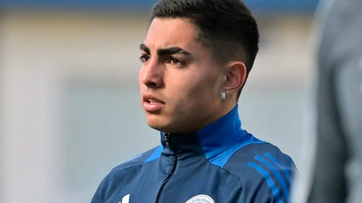 Presidente de Orenburg aclaró la real situación actual de Jordhy Thompson.