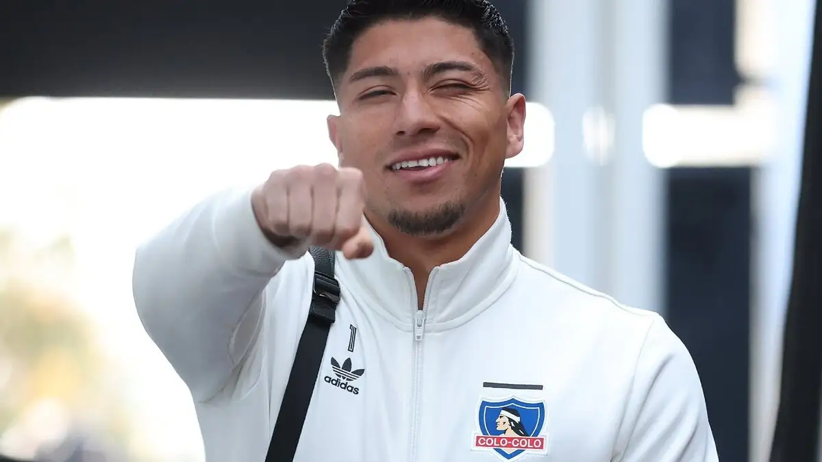 Brayan Cortés habría rechazado una oferta de 45 millones de pesos mensuales presentada por Blanco y Negro.