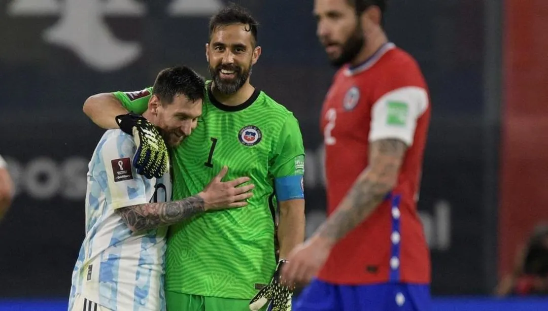 Argentina empató a uno ante Chile porque Claudio Bravo le ahogó el grito de  gol a Messi tres veces