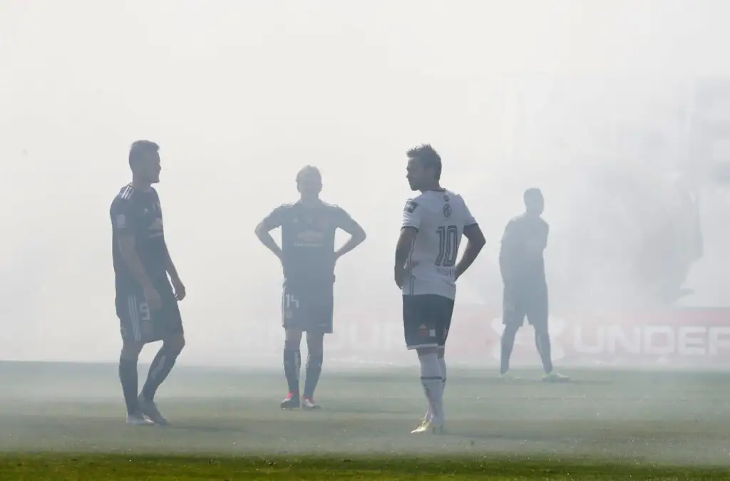 Incidentes en el compromiso entre Colo-Colo vs Universidad de Chile en 2018.