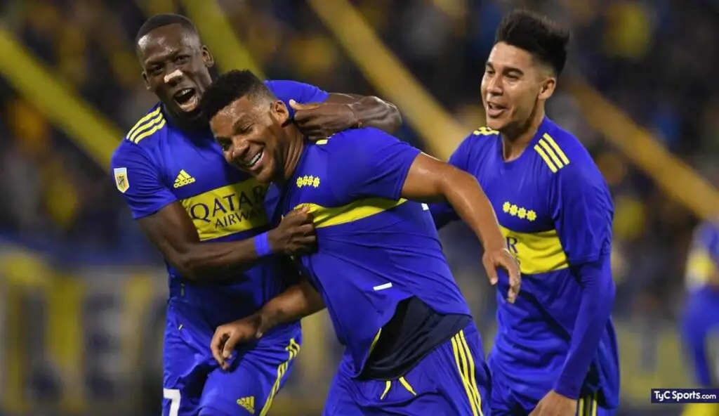 Gustavo Quinteros se mostró contento por enfrentar a Boca Juniors.