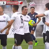 ¡Una joya! Así fue el golazo de Jaime Valdés en la victoria del Team Paredes en el Superclásico solidario