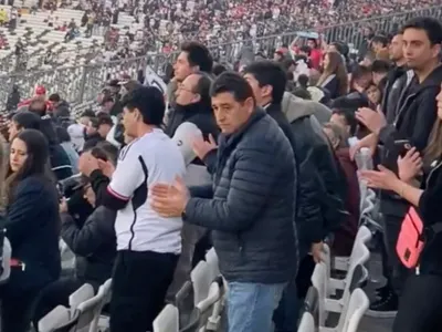 [VIDEO] Así fue el minuto de silencio en el Estadio Monumental por muerte de madre de Gary Medel