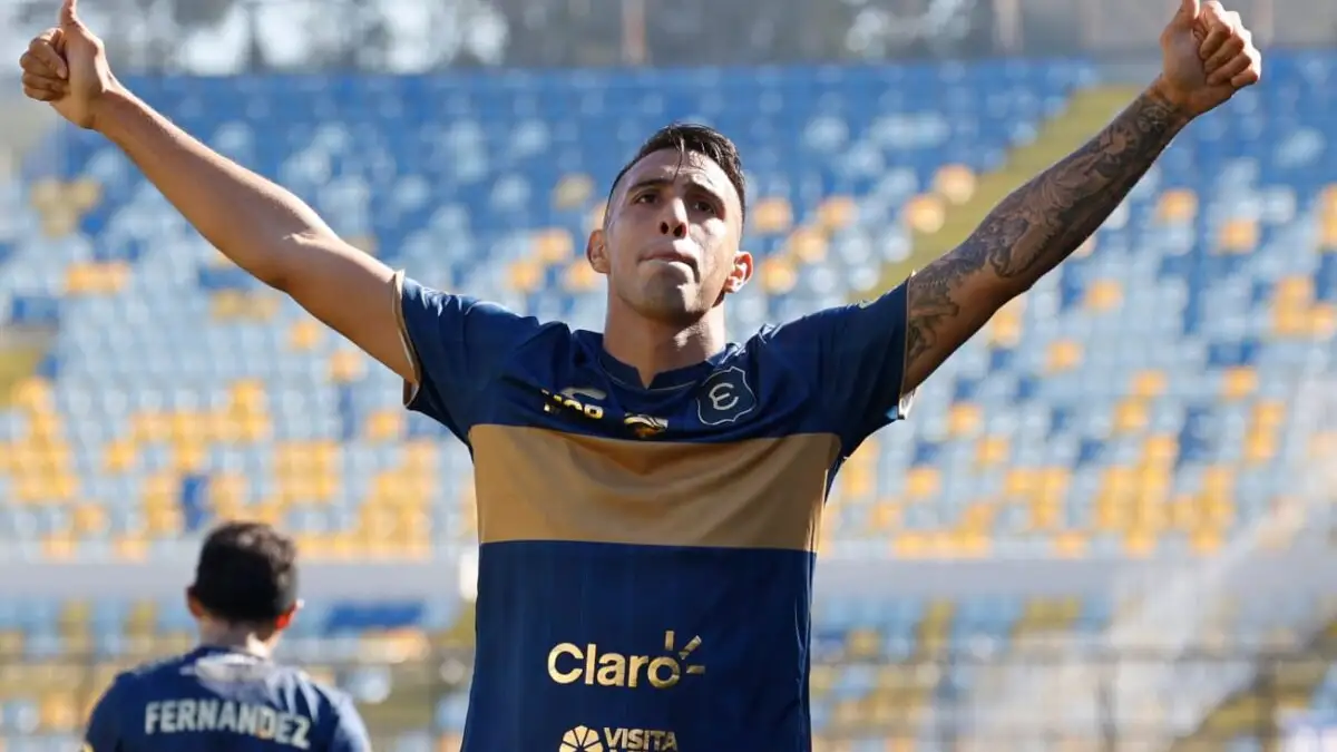 Rodrigo Contreras.