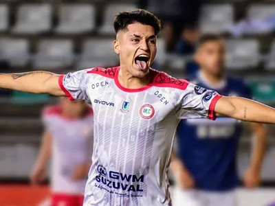 Suma minutos Sub-21: La inédita posición con la que Felipe Yáñez está brillando en Unión la Calera