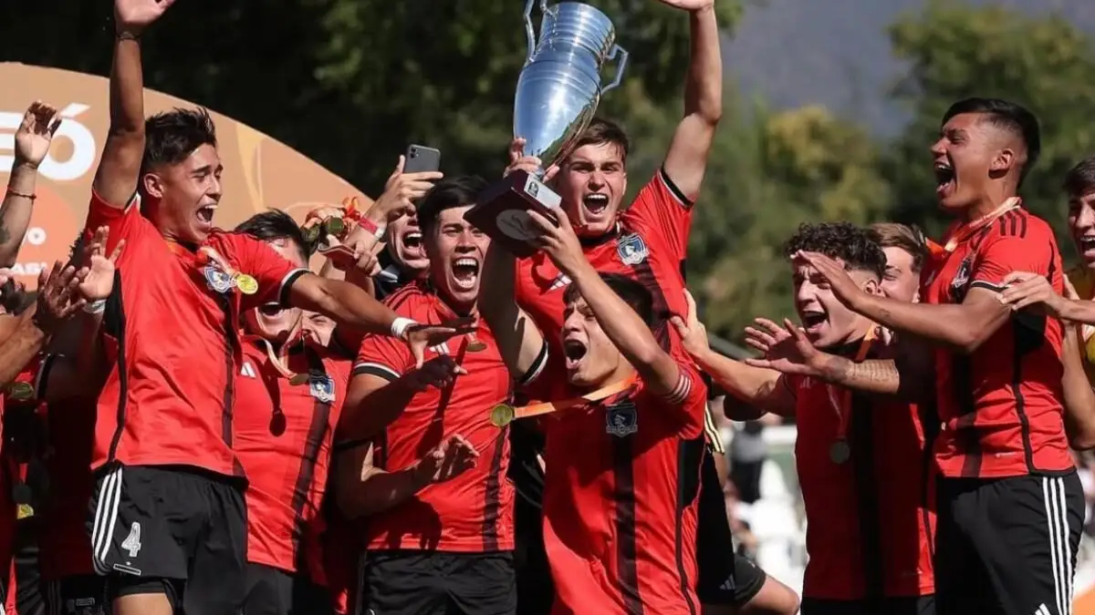 Colo-Colo Sub-18 campeón 2024.