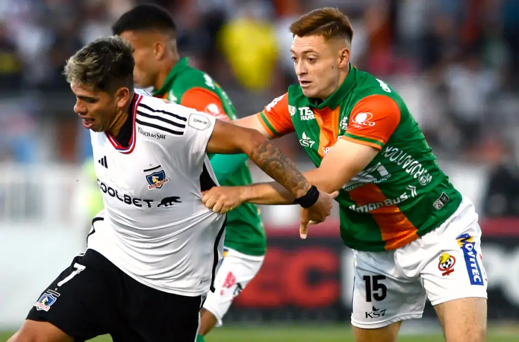 Colo-Colo quiere arrebatarle el título a Cobresal.