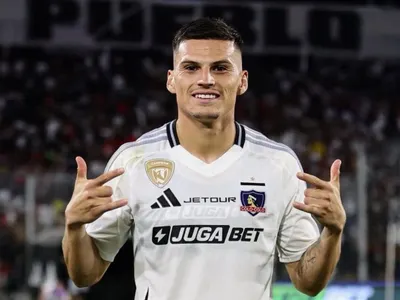 Rivales y fechas definidas para los partidos de Colo-Colo en la fase de grupos de la Copa Libertadores 2025