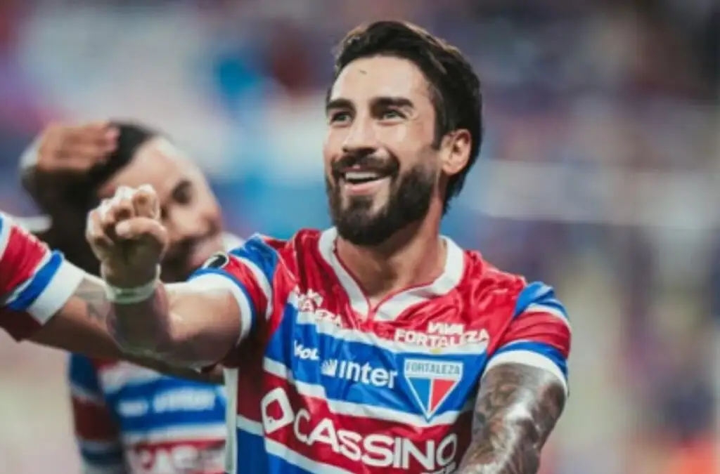 Juan Martín Lucero anotó su primer gol en esta Copa Libertadores, justamente contre su exequipo.