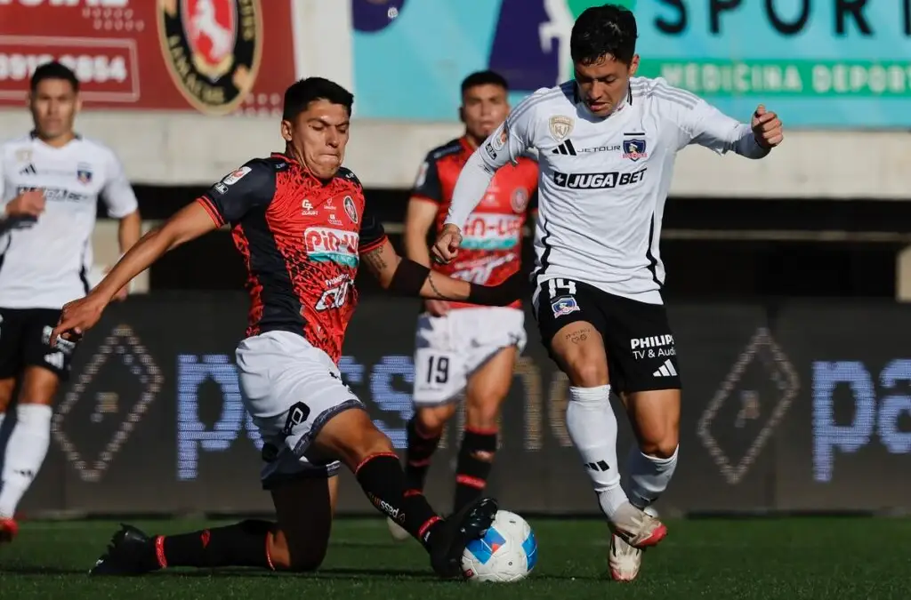 Apenas 397 minutos ha sumado el puntero en esta temporada. Foto: Andres Pina/Photosport.