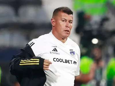 Revelan el nombre que pidió Jorge Almirón como lateral derecho para el segundo semestre de Colo-Colo