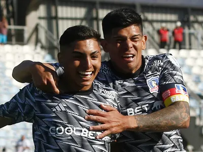 Esteban Pavez sorprende con mensaje de despedida para Jordhy Thompson: «Yo quiero que se vaya»
