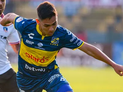 Destapan la fuerte advertencia que recibió Joan Cruz antes de dejar Colo-Colo: «Le dije que tratara de no salir del club»