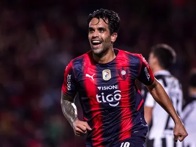 Colo-Colo se interesa en central de Cerro Porteño para reemplazar a Emiliano Amor