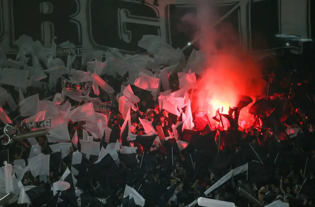 El hincha colocolino mostró unión en el Monumental ante Coquimbo Unido.