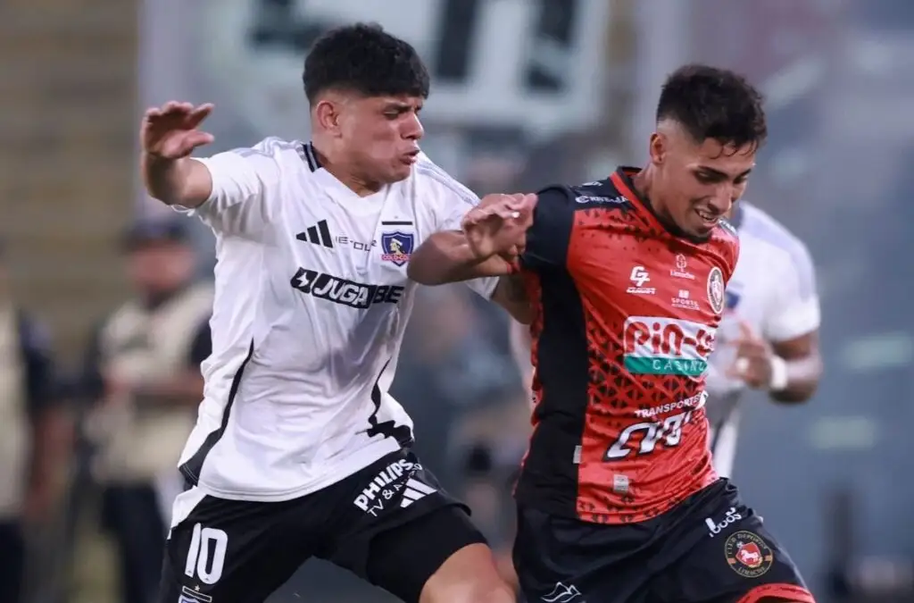 Claudio Aquino destacó en su debut con Colo-Colo.