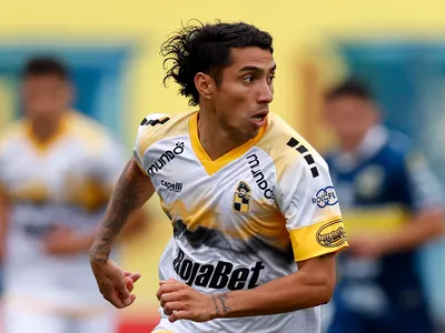 ¿Colo-Colo o Universidad de Chile? Manuel de Tezanos lanza una bomba sobre el futuro de Luciano Cabral