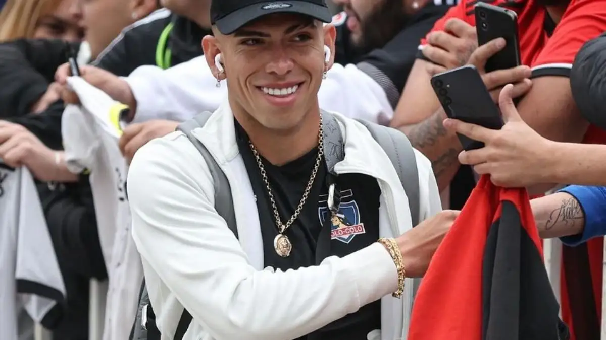 Carlos Palacios.