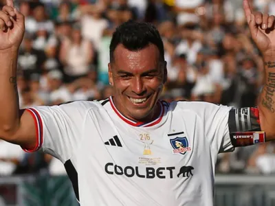 ¿Vuelve la leyenda? Esteban Paredes aclara su posible regreso al fútbol profesional