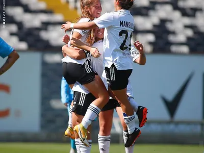 Partido de seis puntos: Las albas buscarán quedarse con el Clásico frente a Santiago Morning