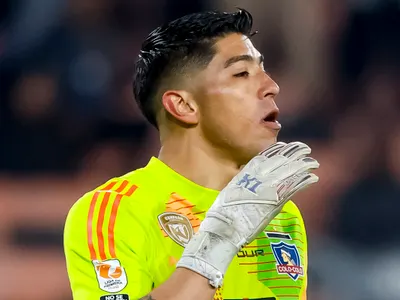 «Las capacidades que tiene son increíbles»: Desde Colo-Colo apuntan al reemplazante de Cortés