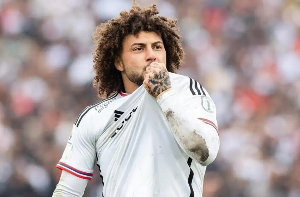 Maximiliano Falcón se sumó a los saludos del centenario de Colo-Colo.