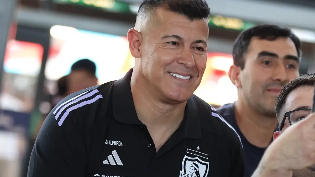 Jorge Almirón determinó la salida de 10 jugadores en condición de préstamo.