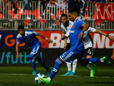 Maximiliano Falcón reveló cómo desconcentraron a Cristian Palacios antes de patear el penal