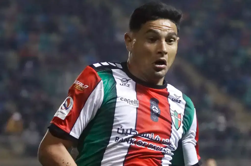 Maximiliano Salas fue ofrecido a Colo-Colo y Universidad de Chile.