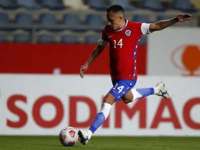 No hay extremo: Fabián Orellana no llegará a Colo-Colo