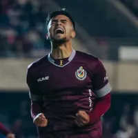 Fue enviado a préstamo desde Colo-Colo, cambió de posición y hoy es clave en Deportes La Serena