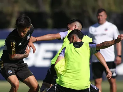 Los 5 juveniles que Jorge Almirón subió a entrenar con el primer equipo de Colo-Colo