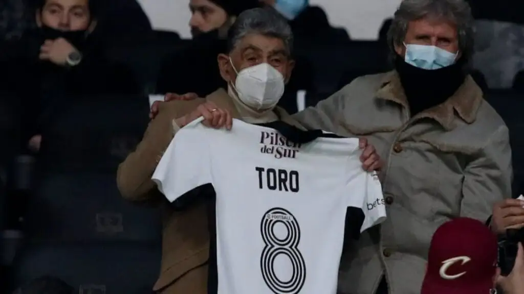 Jorge Toro atraviesa por un complejo estado de salud.