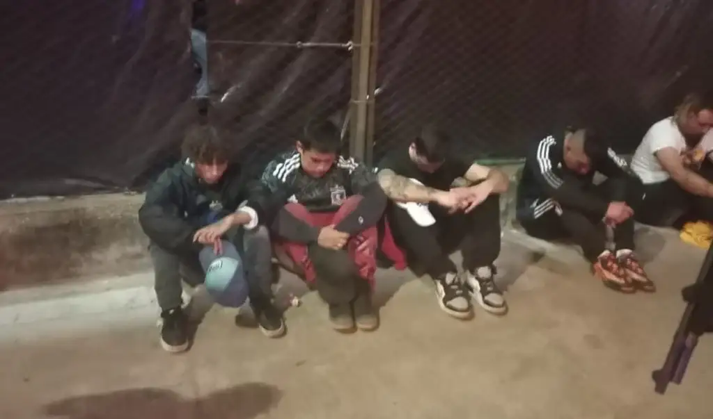 Hinchas de Colo-Colo fueron detenidos tras incidentes en Buenos Aires.