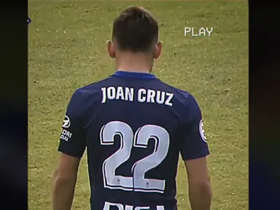 [VIDEO] Más errores que aciertos: Todas las jugadas de Joan Cruz en su segundo partido con el Real Oviedo