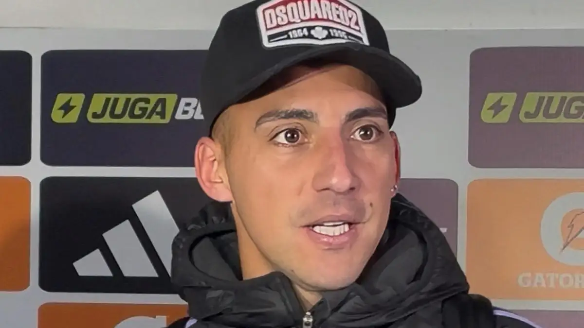 Javier Correa.