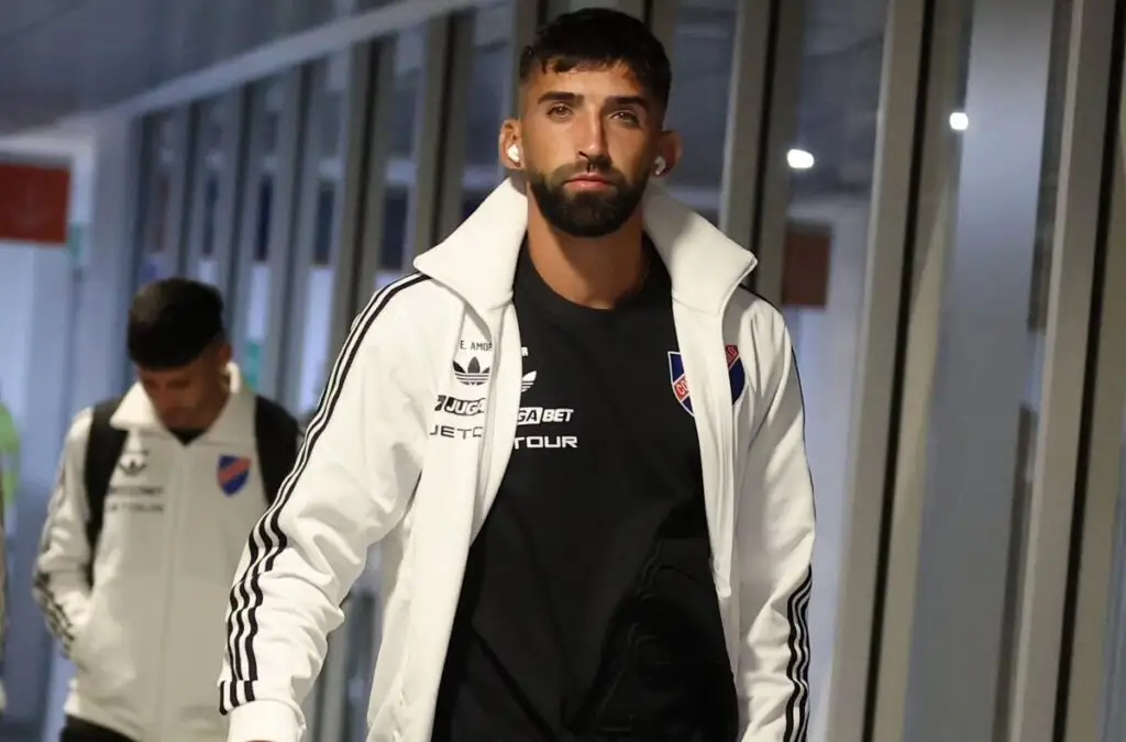 Colo-Colo ya se encuentra en Colombia para enfrentar a Atlético Bucaramanga.