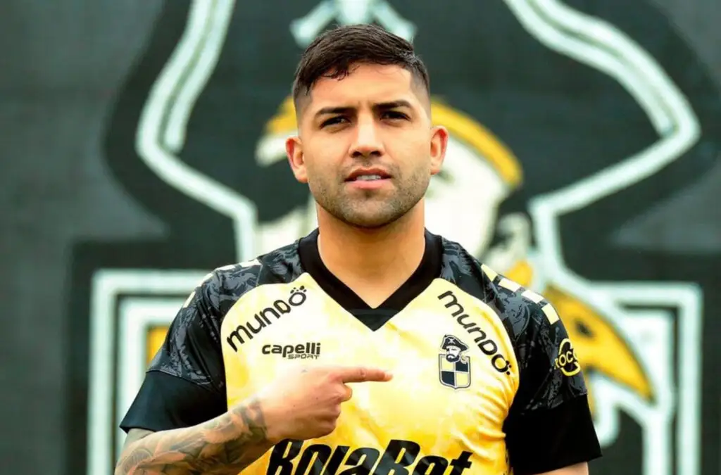 Ignacio Jara partió de Colo-Colo a Coquimbo Unido.