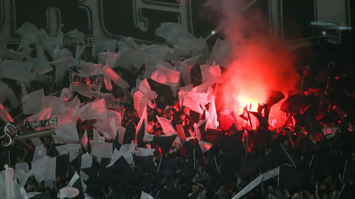 El hincha colocolino mostró unión en el Monumental ante Coquimbo Unido.
