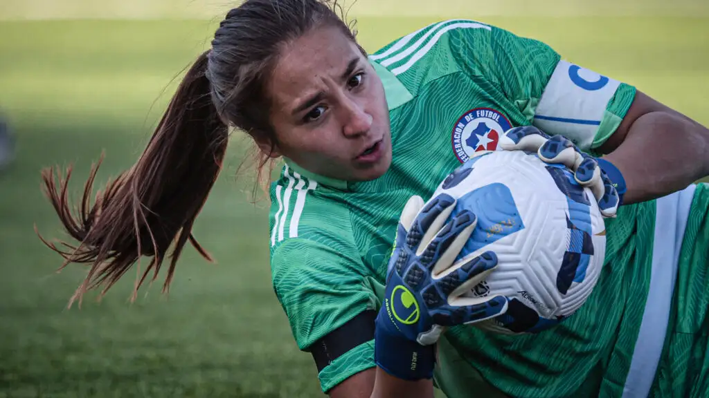 Antonia Canales habría sufrido presiones para mantenerse en ‘La Roja’.