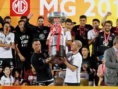 Se juega la Supercopa con planteles estelares