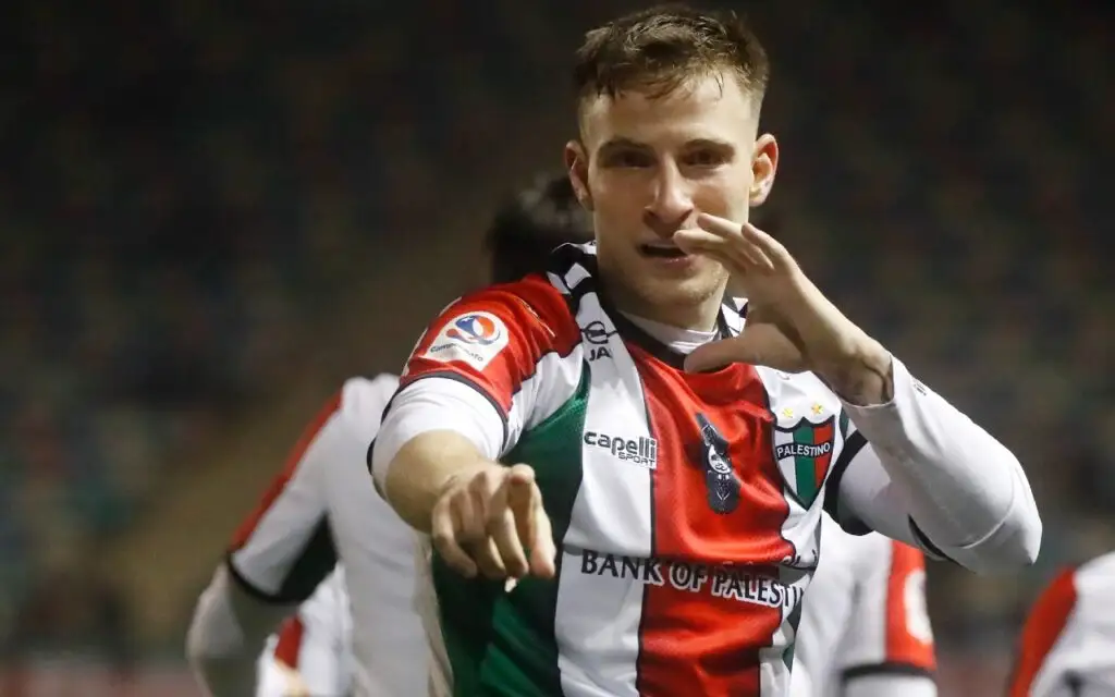 Bruno Barticciotto anotó un golazo en la victoria 3-0 de Palestino sobre Audaxi Italiano.