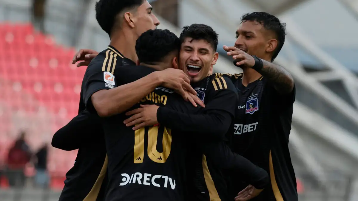 Ocho jugadores de Colo-Colo bajaron su valor de mercado.