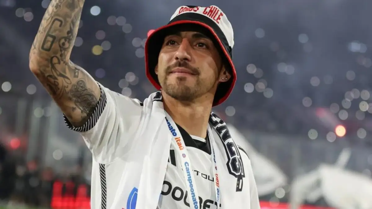 Javier Correa expresó su orgullo por jugar en Colo-Colo.