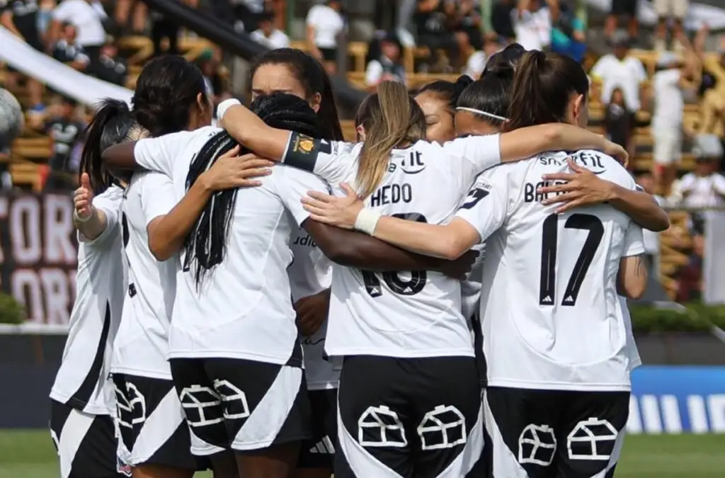 Colo-Colo Femenino volverá al Estadio Monumental.